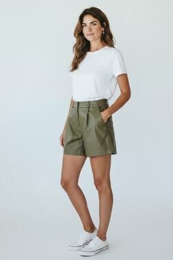 B0 NWOT FRANKIE SHOP Olive Green Faux Leather Tailored Pleated Shorts Size S